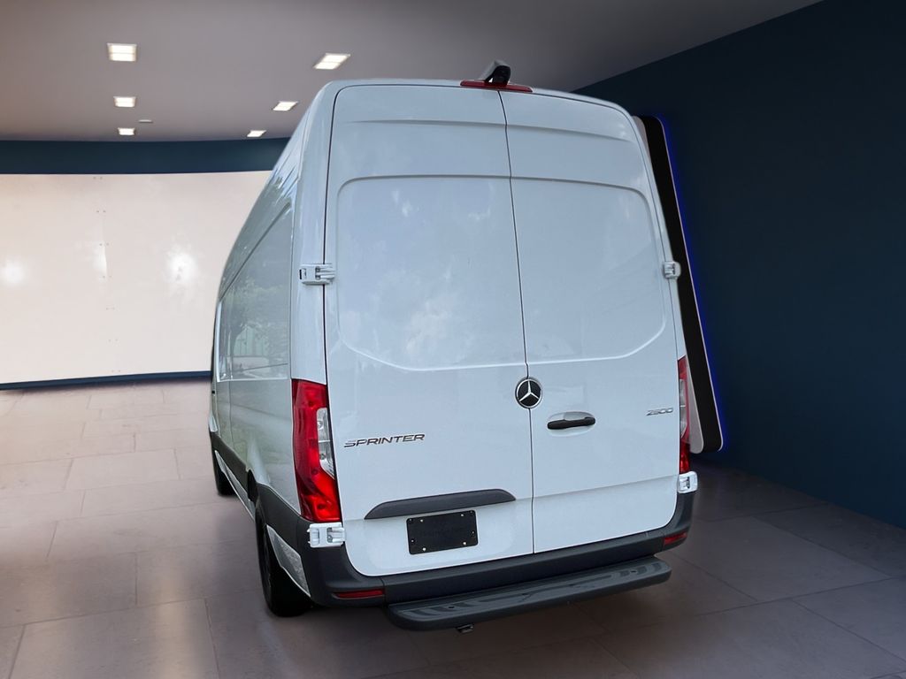 mercedes-benz sprinter cargo van 2025 W1Y4NCHY5ST226174 image mercedes-benz sprinter cargo van 2025 W1Y4NCHY5ST226174 image